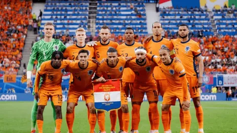 国足迎战澳大利亚，球员信心满满：迎难而上，印尼之战辉煌再续