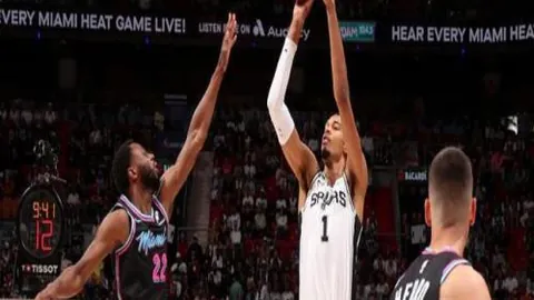 林昀儒重庆冠军赛晋级八强